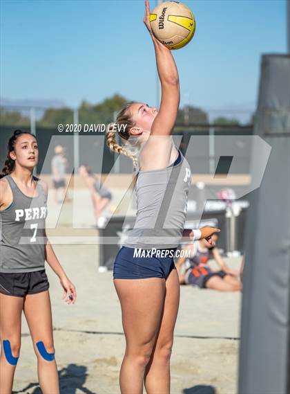 Thumbnail 2 in Corona del Sol @ Perry photogallery.