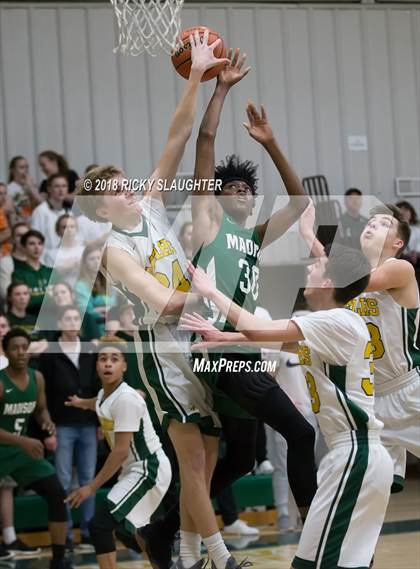 Thumbnail 1 in Madison @ Metro-East Lutheran photogallery.