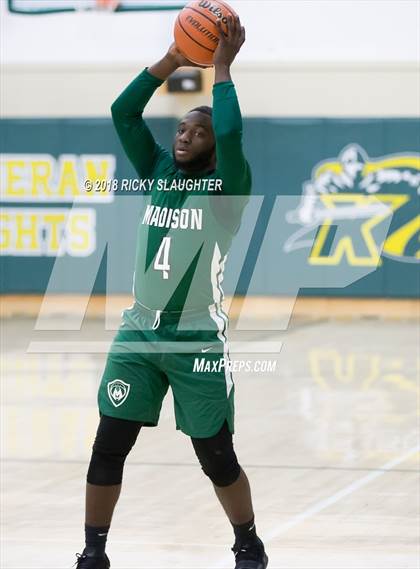 Thumbnail 3 in Madison @ Metro-East Lutheran photogallery.