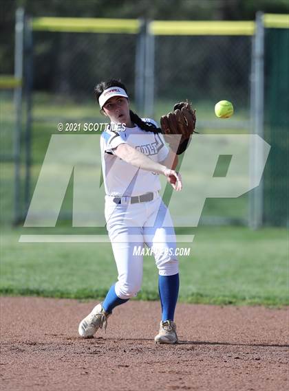 Thumbnail 3 in Hilliard Bradley @ Lancaster photogallery.