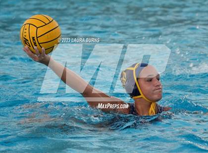 Thumbnail 2 in Santa Cruz vs Leland photogallery.