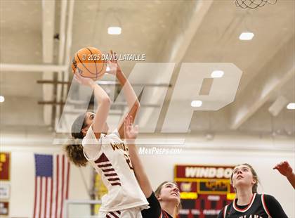 Thumbnail 3 in Loveland @ Windsor photogallery.