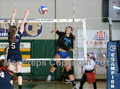 Thumbnail 1 in Branson vs. Tri-City Christian (CIF State D5 Final) photogallery.