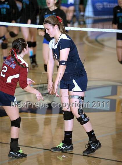 Thumbnail 1 in Branson vs. Tri-City Christian (CIF State D5 Final) photogallery.