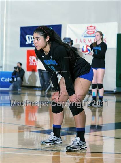 Thumbnail 2 in Branson vs. Tri-City Christian (CIF State D5 Final) photogallery.