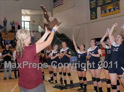 Thumbnail 2 in Branson vs. Tri-City Christian (CIF State D5 Final) photogallery.