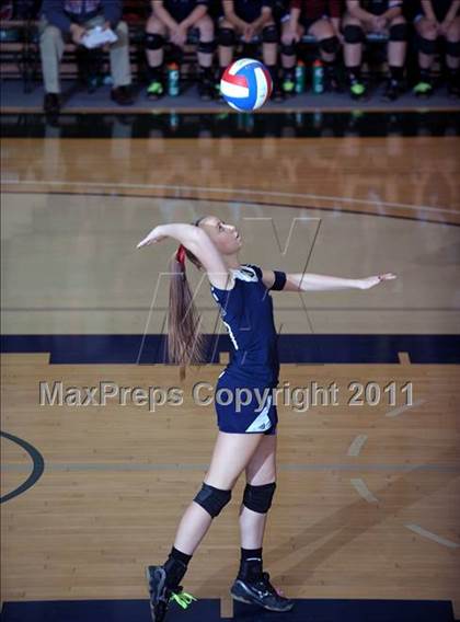 Thumbnail 3 in Branson vs. Tri-City Christian (CIF State D5 Final) photogallery.