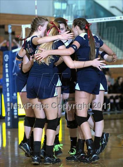 Thumbnail 1 in Branson vs. Tri-City Christian (CIF State D5 Final) photogallery.