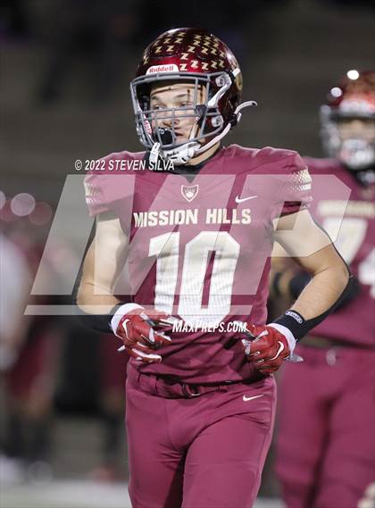 Thumbnail 2 in Mission Hills vs. Mater Dei Catholic (CIF SDS D1 Final) photogallery.