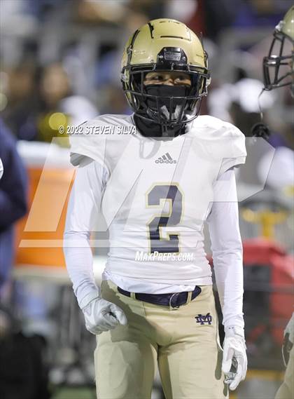 Thumbnail 2 in Mission Hills vs. Mater Dei Catholic (CIF SDS D1 Final) photogallery.