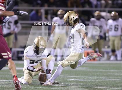 Thumbnail 3 in Mission Hills vs. Mater Dei Catholic (CIF SDS D1 Final) photogallery.