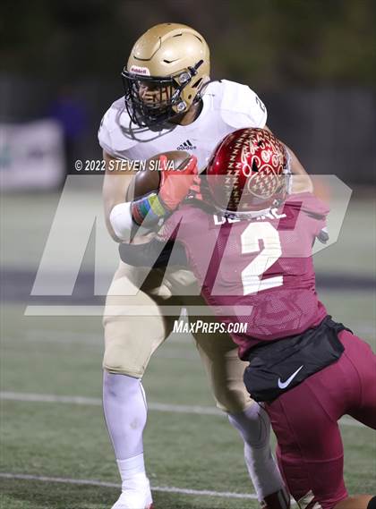 Thumbnail 3 in Mission Hills vs. Mater Dei Catholic (CIF SDS D1 Final) photogallery.