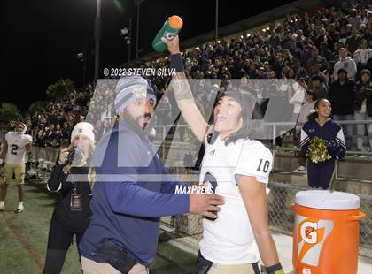 Thumbnail 2 in Mission Hills vs. Mater Dei Catholic (CIF SDS D1 Final) photogallery.