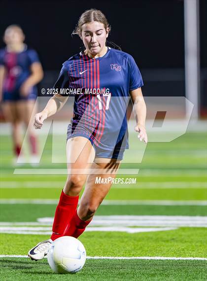 Thumbnail 3 in Hardin-Jefferson @ Jasper photogallery.