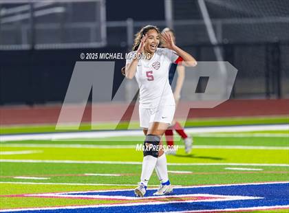 Thumbnail 2 in Hardin-Jefferson @ Jasper photogallery.