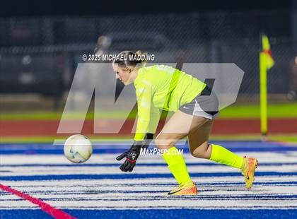 Thumbnail 3 in Hardin-Jefferson @ Jasper photogallery.