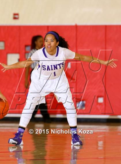 Thumbnail 1 in West Torrance vs. St. Anthony (Battle at the Beach Classic) photogallery.