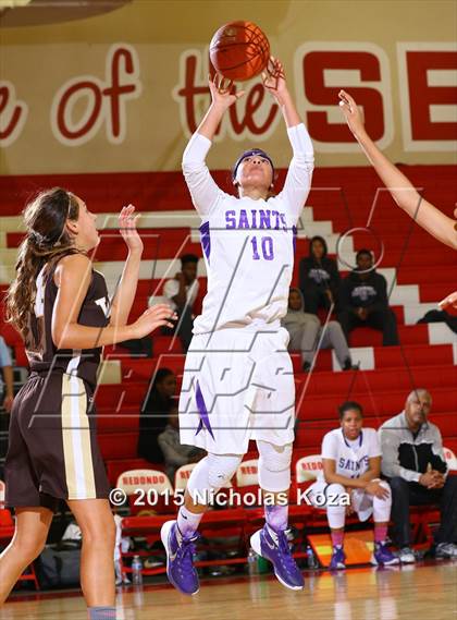Thumbnail 1 in West Torrance vs. St. Anthony (Battle at the Beach Classic) photogallery.