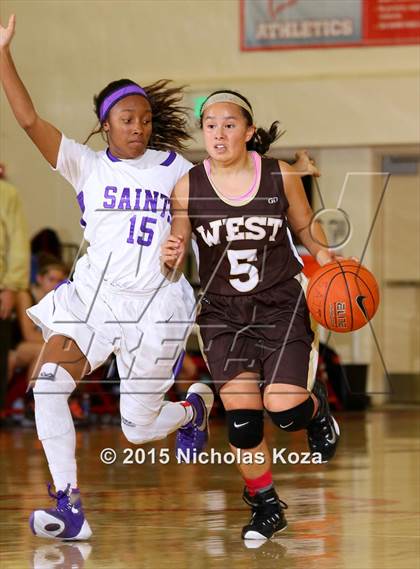 Thumbnail 1 in West Torrance vs. St. Anthony (Battle at the Beach Classic) photogallery.