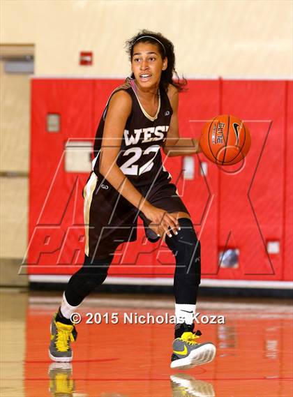 Thumbnail 1 in West Torrance vs. St. Anthony (Battle at the Beach Classic) photogallery.