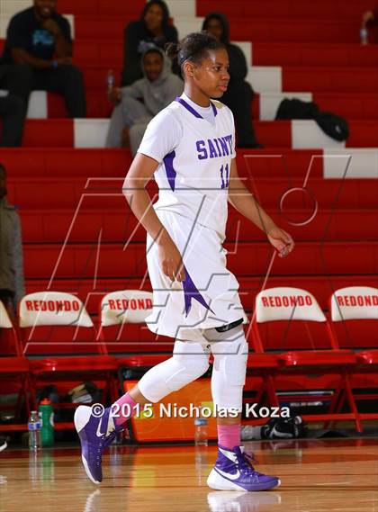 Thumbnail 1 in West Torrance vs. St. Anthony (Battle at the Beach Classic) photogallery.