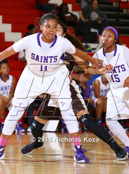 Thumbnail 1 in West Torrance vs. St. Anthony (Battle at the Beach Classic) photogallery.