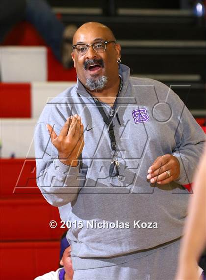 Thumbnail 1 in West Torrance vs. St. Anthony (Battle at the Beach Classic) photogallery.