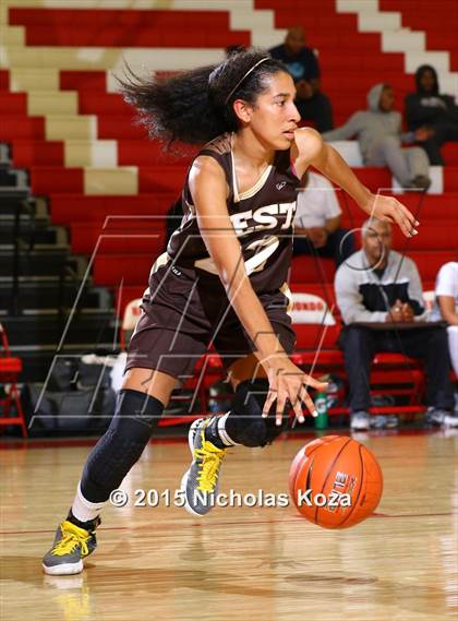 Thumbnail 2 in West Torrance vs. St. Anthony (Battle at the Beach Classic) photogallery.