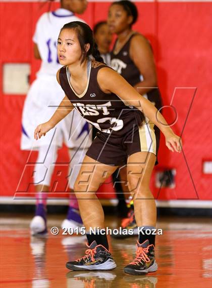 Thumbnail 2 in West Torrance vs. St. Anthony (Battle at the Beach Classic) photogallery.