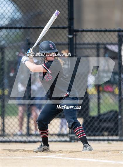 Thumbnail 1 in Berkeley Carroll vs Brearley (AAIS Quarterfinals) photogallery.