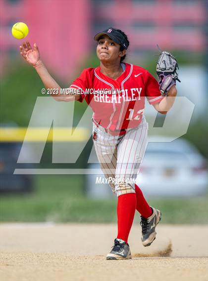 Thumbnail 2 in Berkeley Carroll vs Brearley (AAIS Quarterfinals) photogallery.