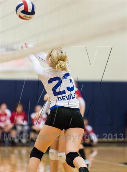 Thumbnail 3 in Burrell vs Leechburg (Open Tournament) photogallery.