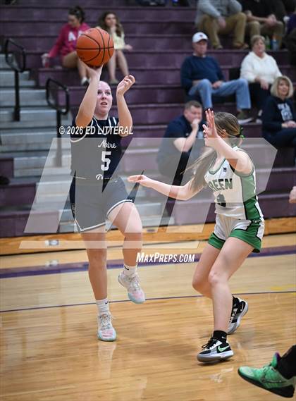 Thumbnail 1 in Notre Dame vs. Green (OHSAA DIV VII District) photogallery.