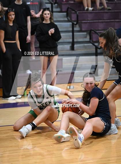 Thumbnail 3 in Notre Dame vs. Green (OHSAA DIV VII District) photogallery.