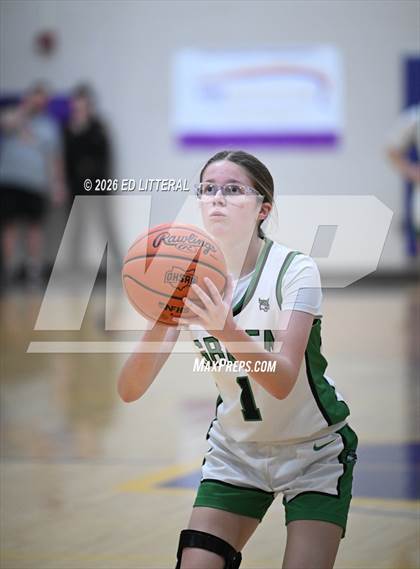 Thumbnail 1 in Notre Dame vs. Green (OHSAA DIV VII District) photogallery.