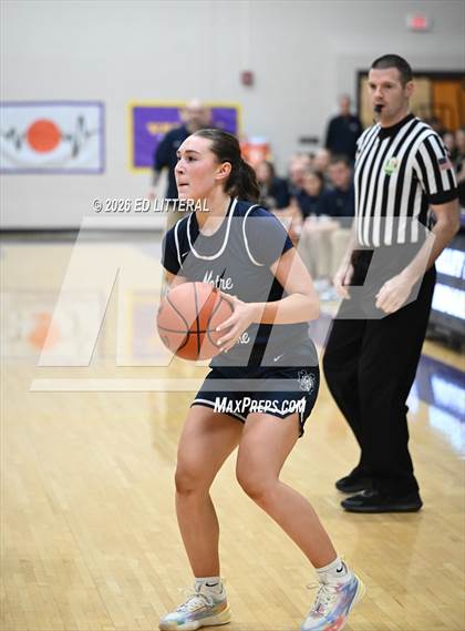 Thumbnail 3 in Notre Dame vs. Green (OHSAA DIV VII District) photogallery.