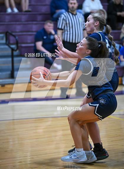 Thumbnail 2 in Notre Dame vs. Green (OHSAA DIV VII District) photogallery.