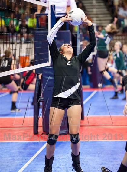 Thumbnail 1 in Fowler vs. Swink (CHSAA 2A Pool 3) photogallery.