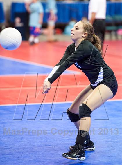 Thumbnail 3 in Fowler vs. Swink (CHSAA 2A Pool 3) photogallery.