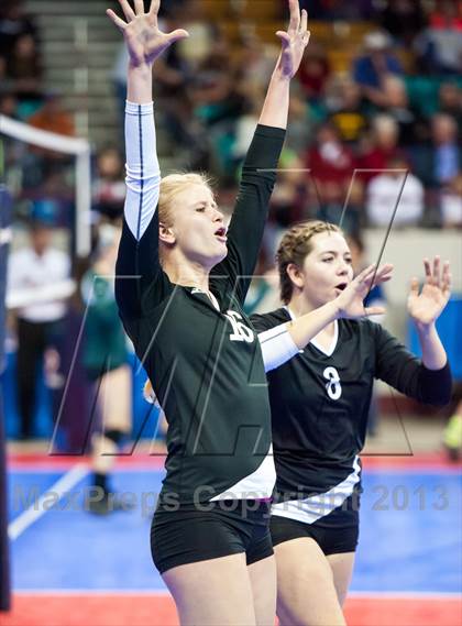 Thumbnail 3 in Fowler vs. Swink (CHSAA 2A Pool 3) photogallery.