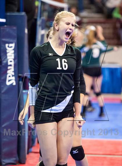 Thumbnail 1 in Fowler vs. Swink (CHSAA 2A Pool 3) photogallery.