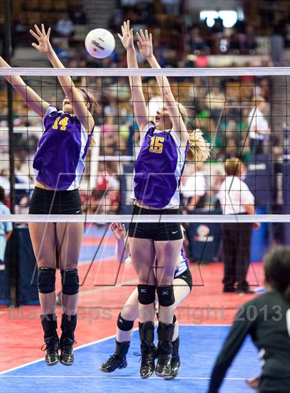 Thumbnail 3 in Fowler vs. Swink (CHSAA 2A Pool 3) photogallery.