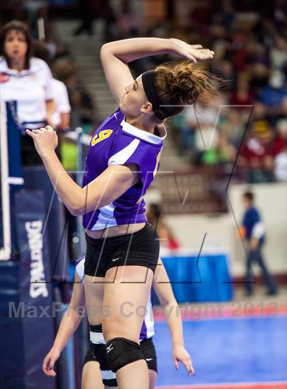 Thumbnail 3 in Fowler vs. Swink (CHSAA 2A Pool 3) photogallery.
