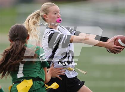 Thumbnail 1 in Lakewood @ Bear Creek photogallery.