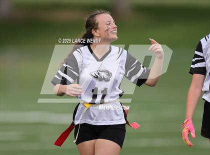 Thumbnail 1 in Lakewood @ Bear Creek photogallery.