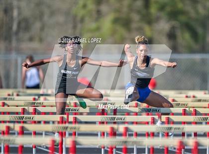 Thumbnail 2 in Spartan Relays (100M Hurdles) photogallery.