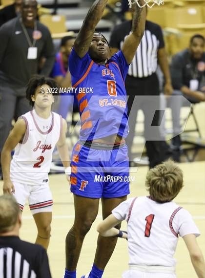 Thumbnail 1 in Jefferson City vs East St Louis (Norm Stewart Classic) photogallery.