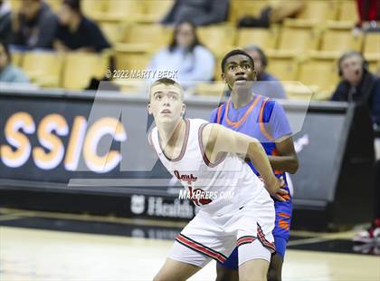 Thumbnail 2 in Jefferson City vs East St Louis (Norm Stewart Classic) photogallery.