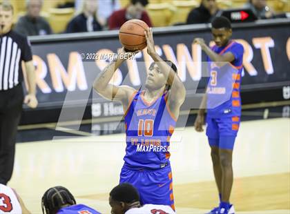 Thumbnail 2 in Jefferson City vs East St Louis (Norm Stewart Classic) photogallery.