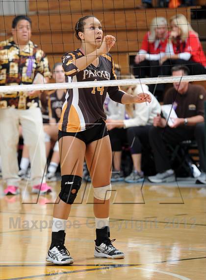 Thumbnail 3 in Parker vs. Sacred Heart Prep (CIF State D4 Final) photogallery.